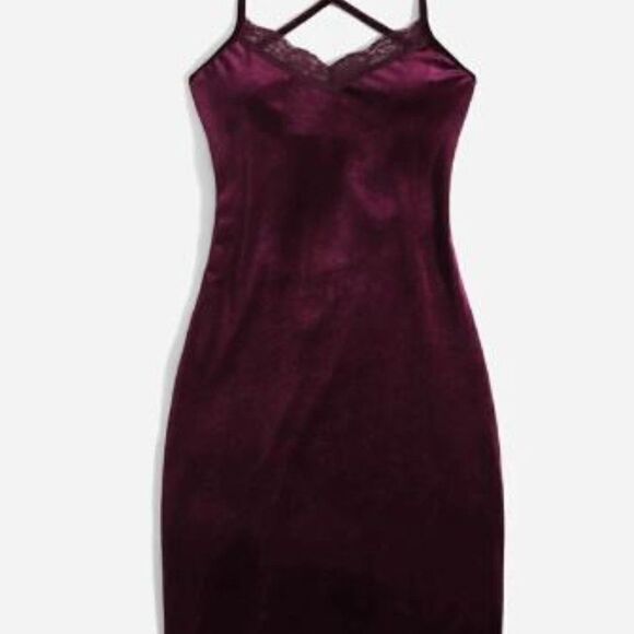 NWT, Shein • Velvet Lace Mini Bodycon Dress, Size Medium - Picture 1 of 2